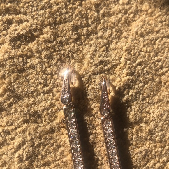 Guess earrings - Picture 2 of 5
